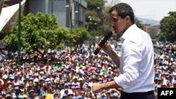 El presidente interino Juan Guaidó durante la manifestación del 1ro.de mayo en Caracas