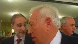 Margallo habla de libertad de expresión y transición en Cuba