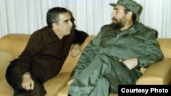 Gabriel García Márquez y Fidel Castro en La Habana. Foto Cortesía de Luis Domínguez