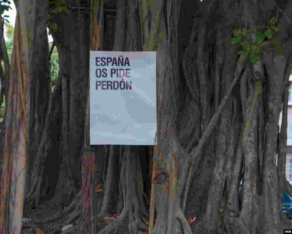 Perd&#243;n Espa&#241;ol en las calles de La Habana, obra del artista Abel Azcona