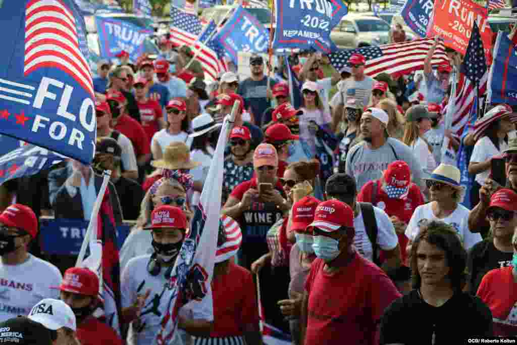 Caravana de apoyo a la reelecci&#243;n del Presidente Donald Trump en Miami.