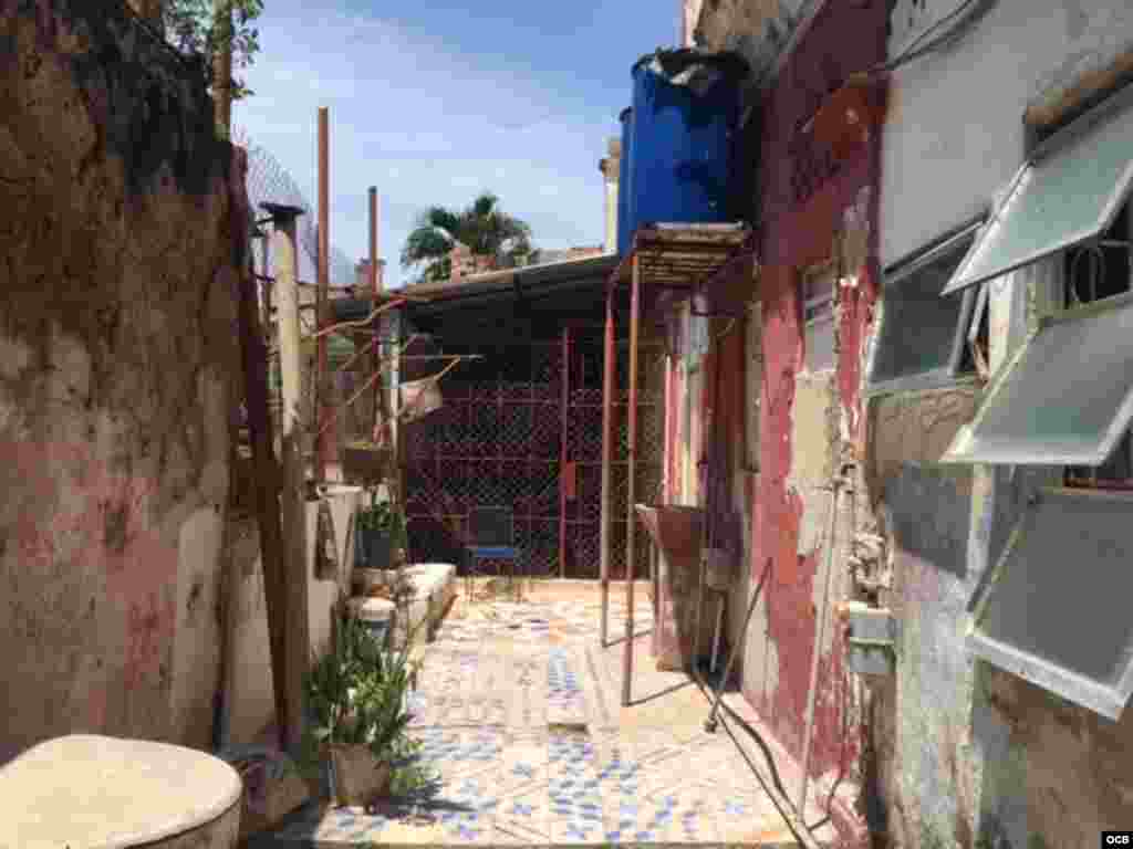 Una favela en el corazón de El Vedado.