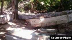 Las embarcaciones de la mayoría de los pescadores en Manzanillo se encuentran en precario estado. (Foto: Juan E. Salgado)